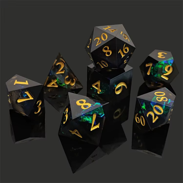 Sharp Magic Crystals Dice Set - Black